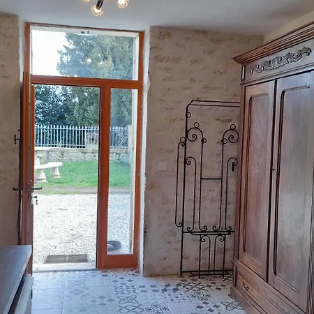 1 Le Clos Des Quatre Lieues Guest house Cartelegue